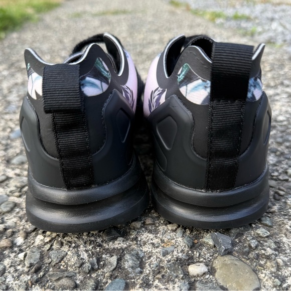 Adidas ZX Flux Smooth Runners - Picture 8 of 10